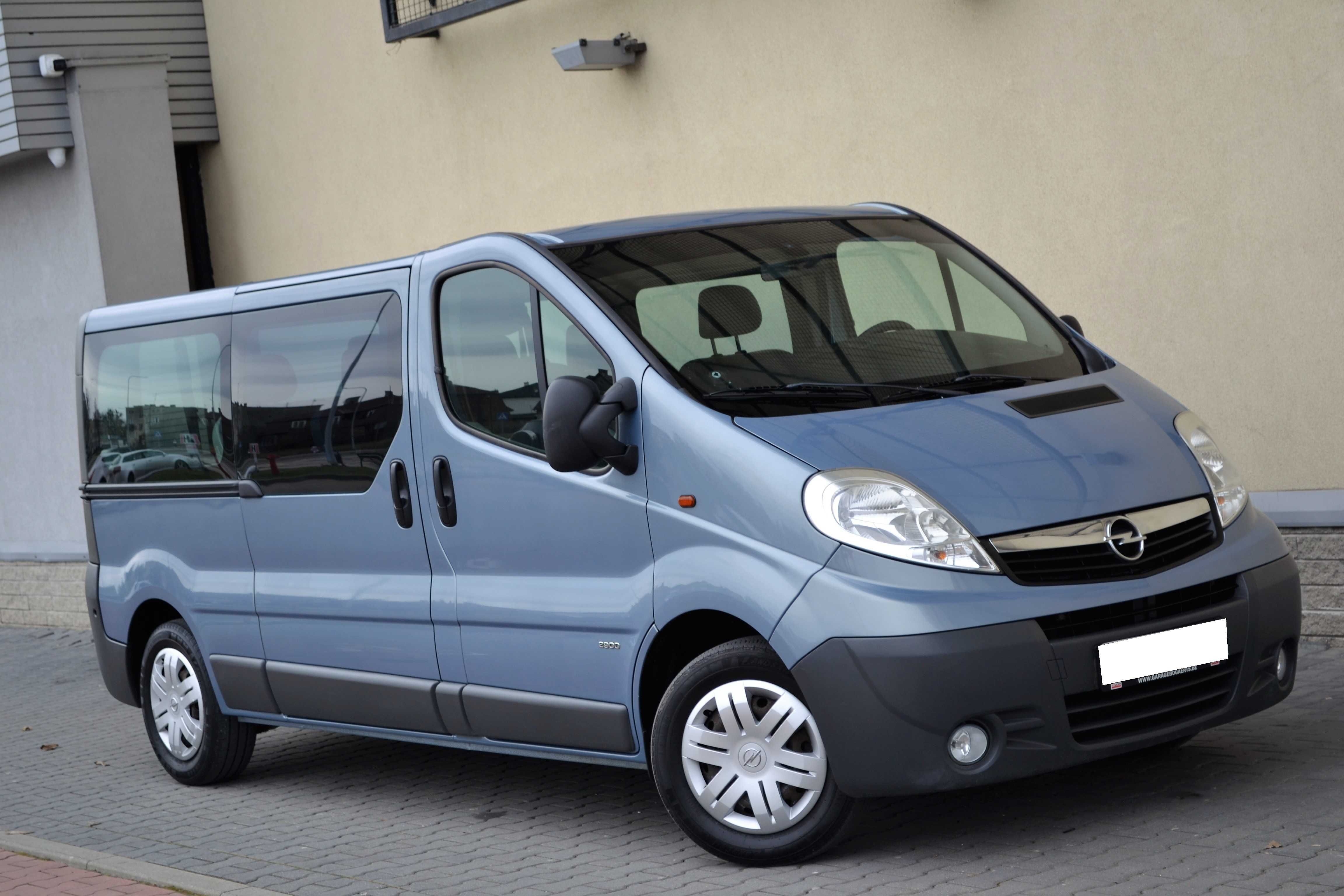 Opel Vivaro 2.0CDTi 115KM**9-osobowy**Klimatyzacja**Zadbany