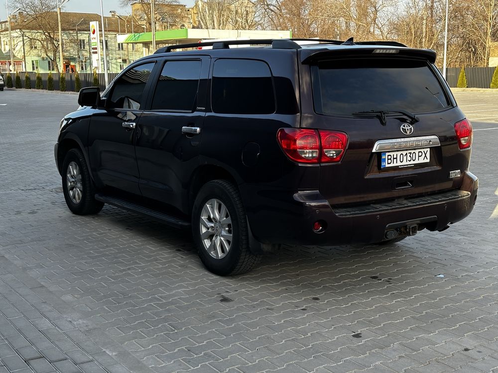 Toyota Sequoia Limited