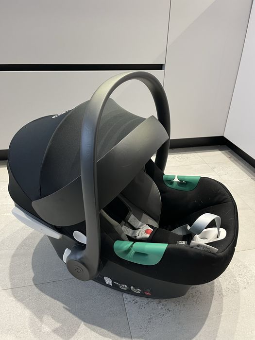 Дитяче автокрісло Cybex 0-13 кг