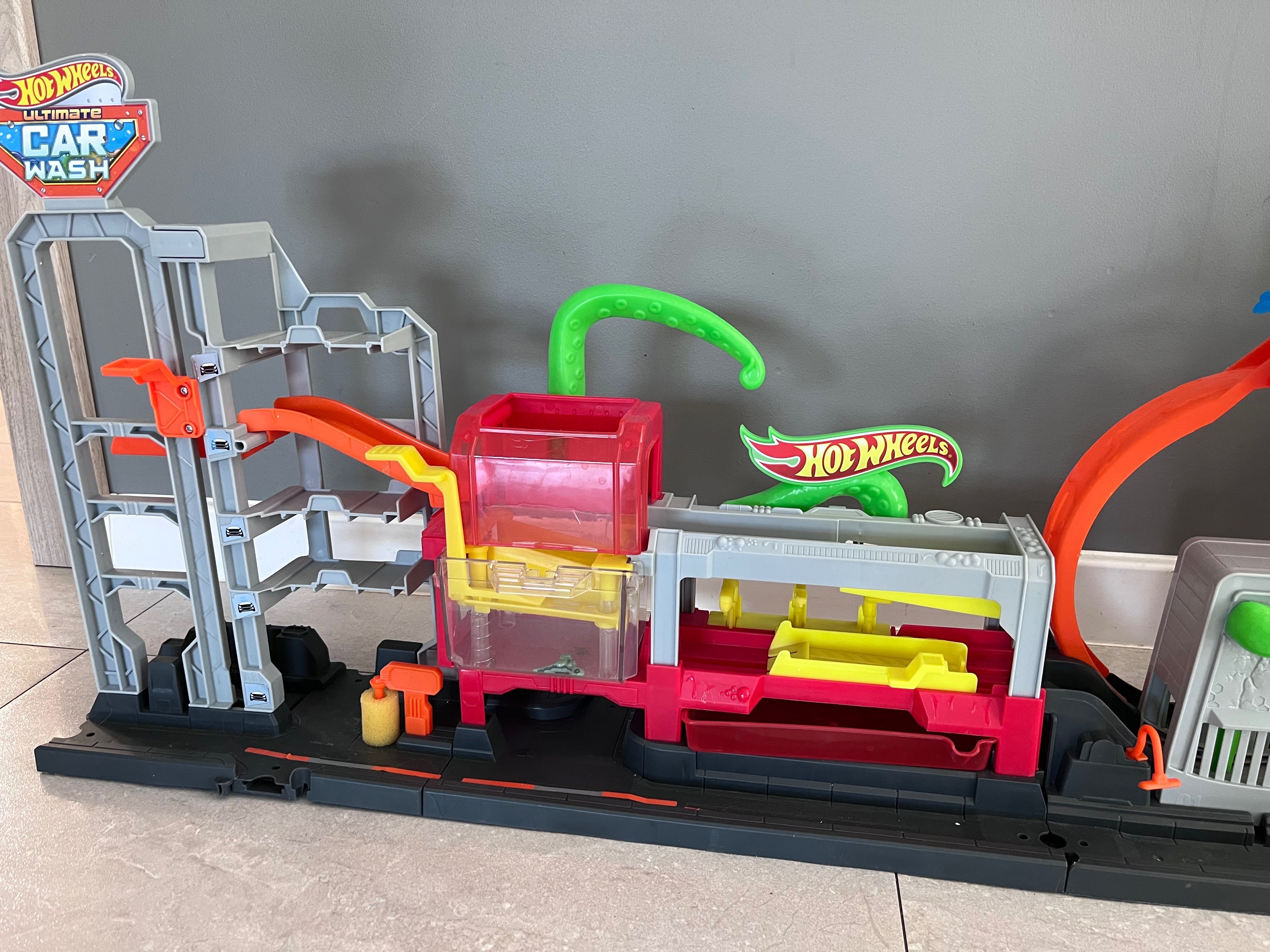 Hot Wheels zestaw Mega Myjnia Atak ośmiornicy