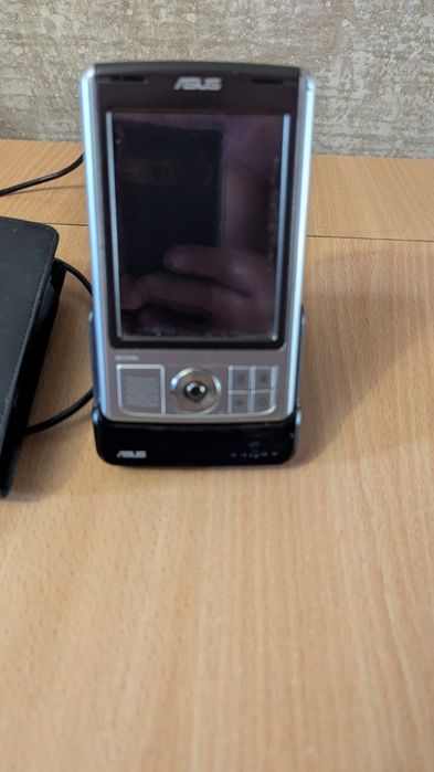Портативный КПК Asus Mypal 639