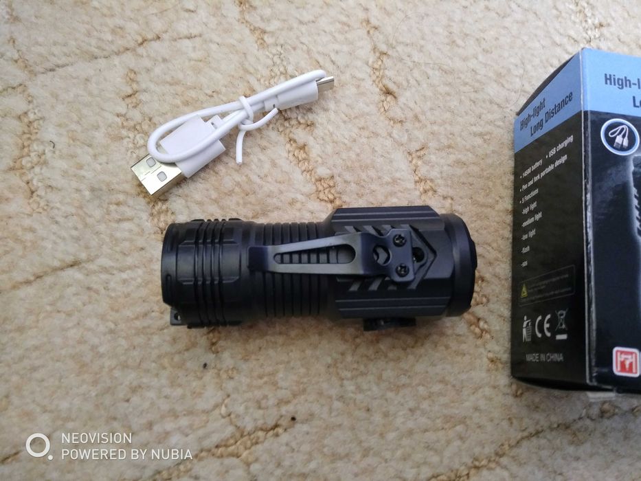 Светодиодный фонарь