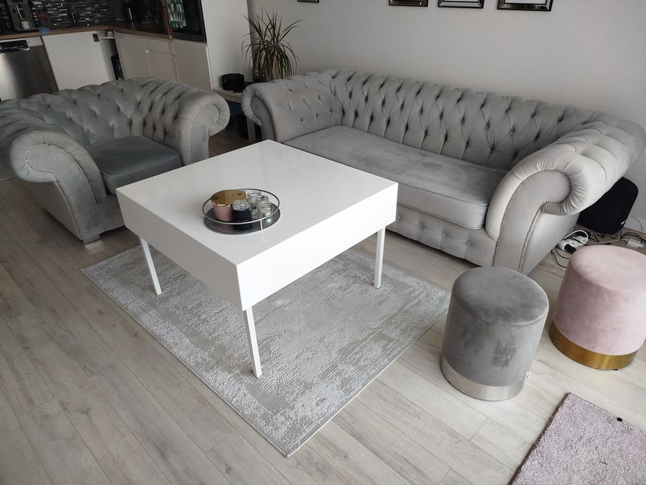 Sprzedam kanapę / sofę Chesterfield plus fotel