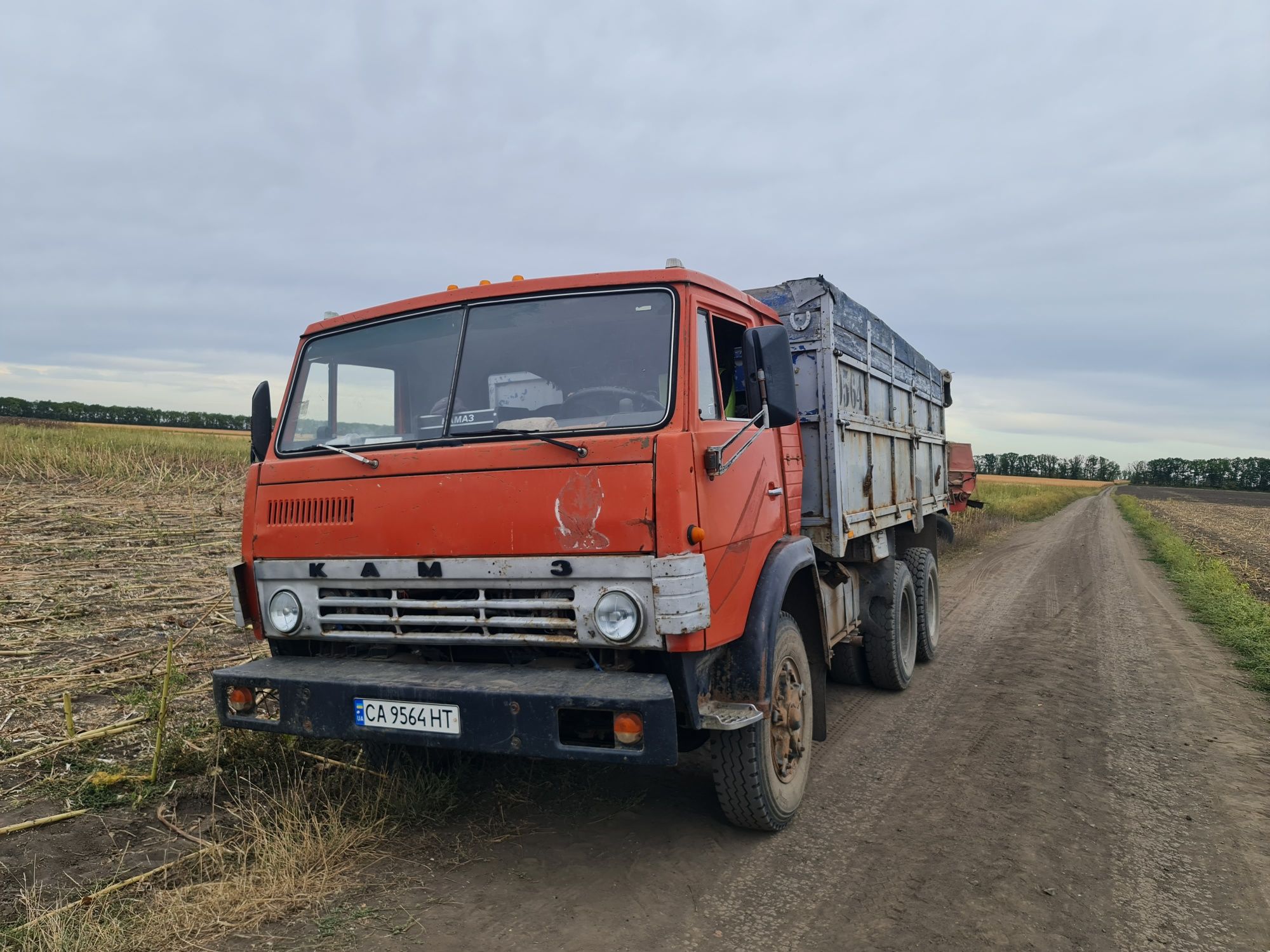 Продам камаз з прицепом