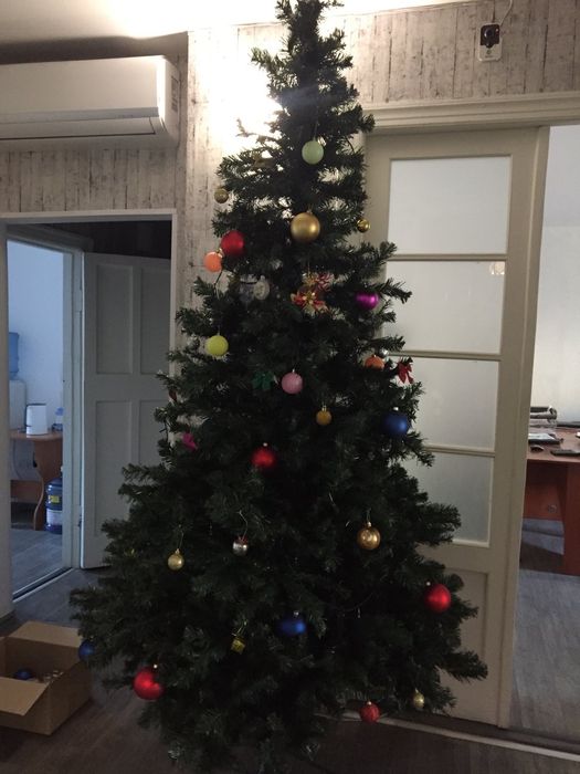 Елка искуственная 2м.