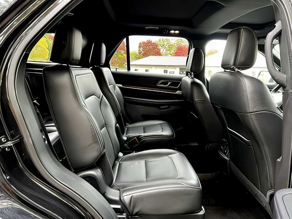 Ford Explorer      2018