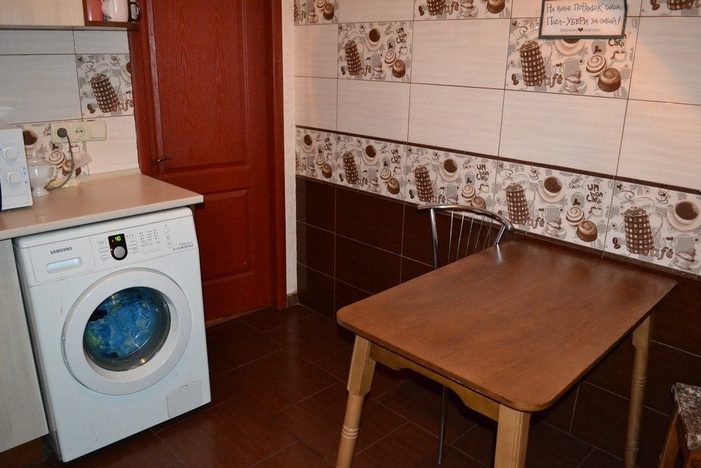 Новий хостел Метро Лівобережна Без комісії Хазяїн Гуртожиток недорого-3-555.biz.ua