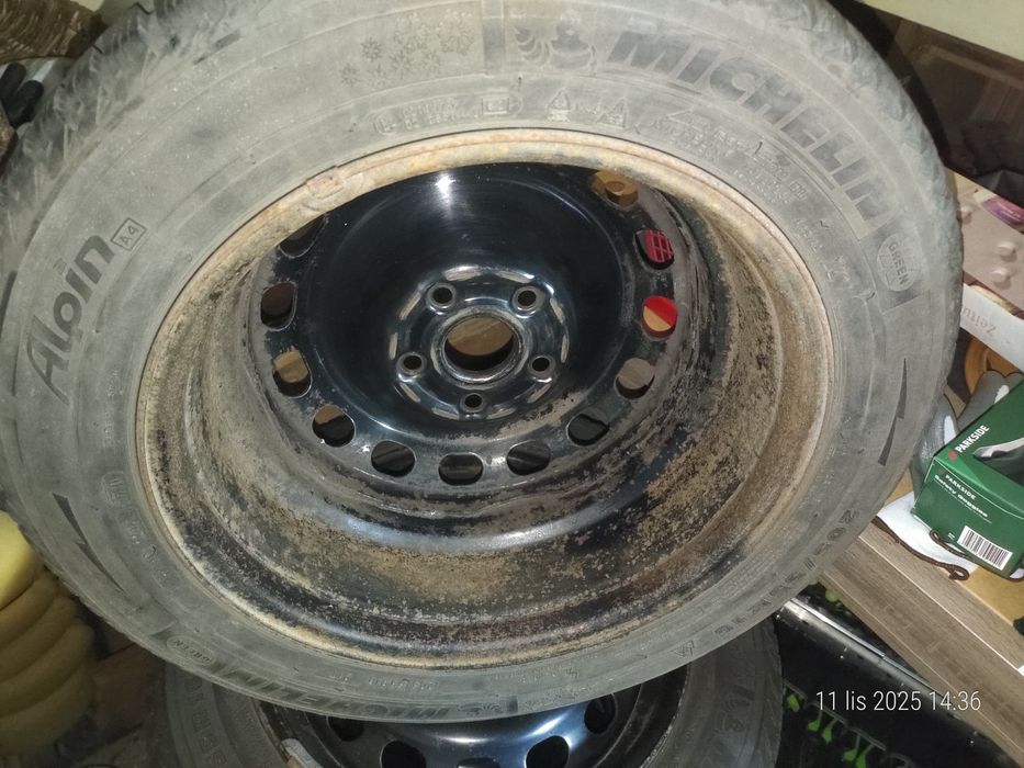 Komplet opon zimowych Audi 5x112 205/55/r16 91T