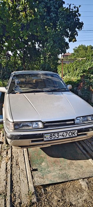 Продам Мазда capella.