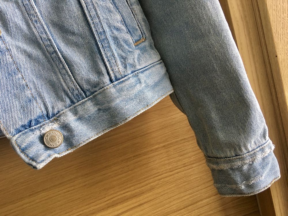 Стильна джинсова куртка LC WAIKIKI, р. M