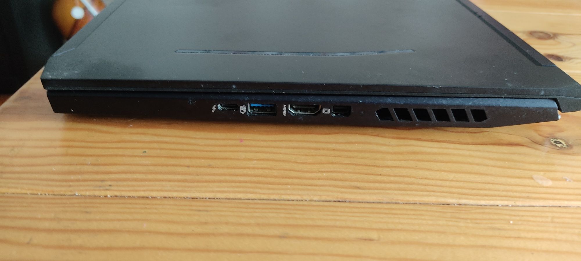 Portátil Gamer Predator Triton 500 SE