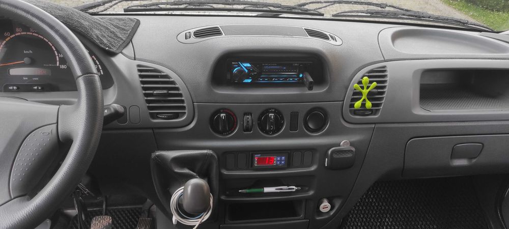 Mercedes sprinter 413