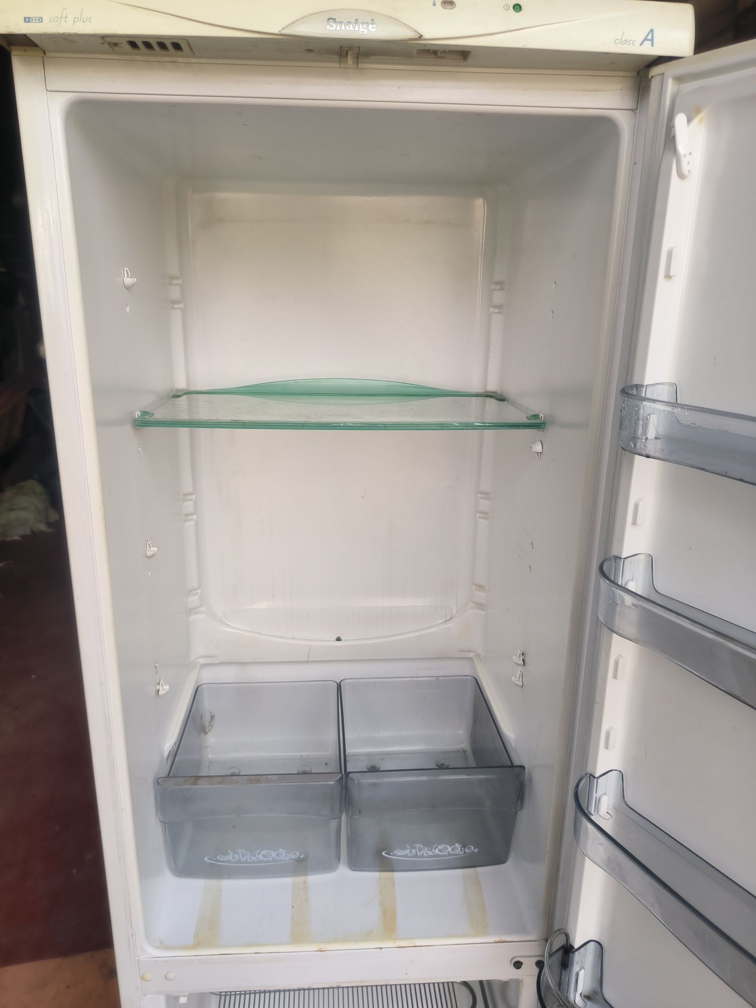 Продам холодильник snaige