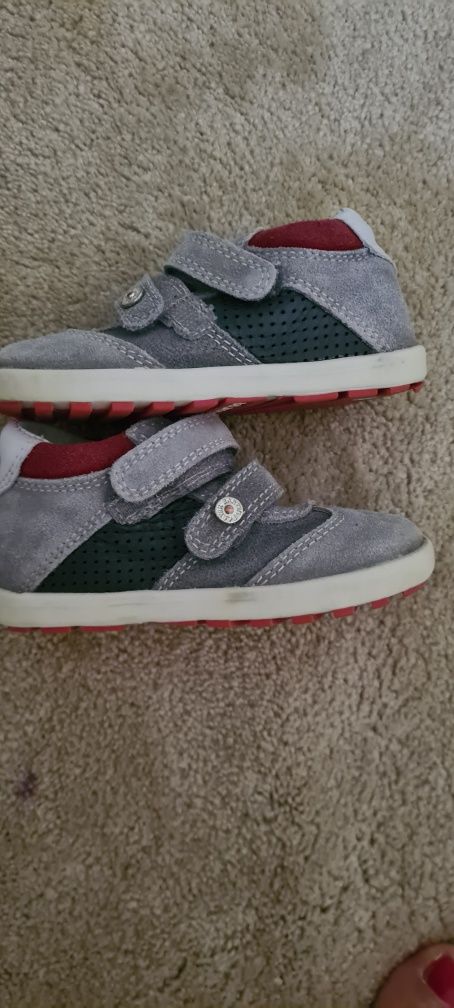 Buty na rzepy Bartek r.22