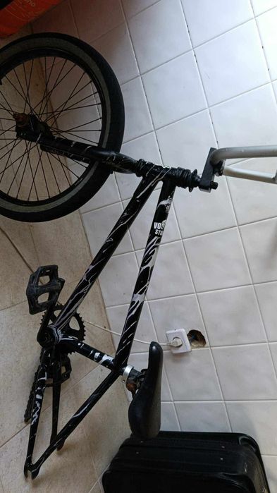 bmx diamond black sem a roda traseira