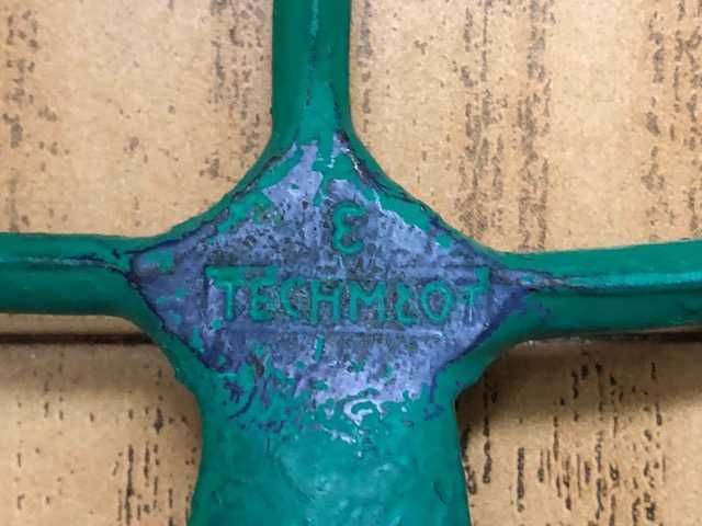 Вилы 3-х зубые для сада или огорода