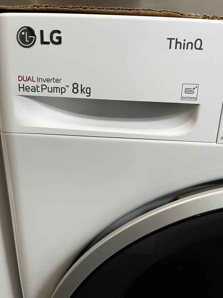 Сушильна машина LG RT8DIH1Q 8 кг, тепловий насос