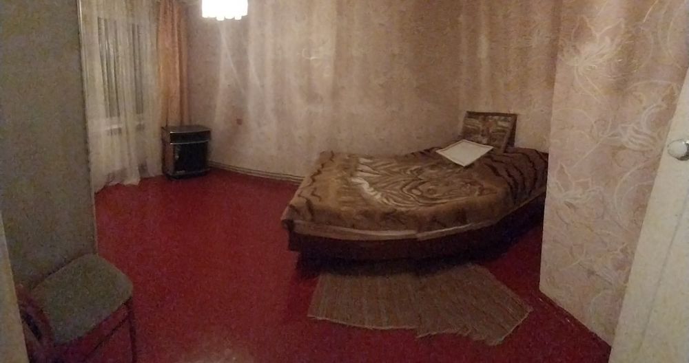 Сдам посуточно ,3х комнатную квартиру.
