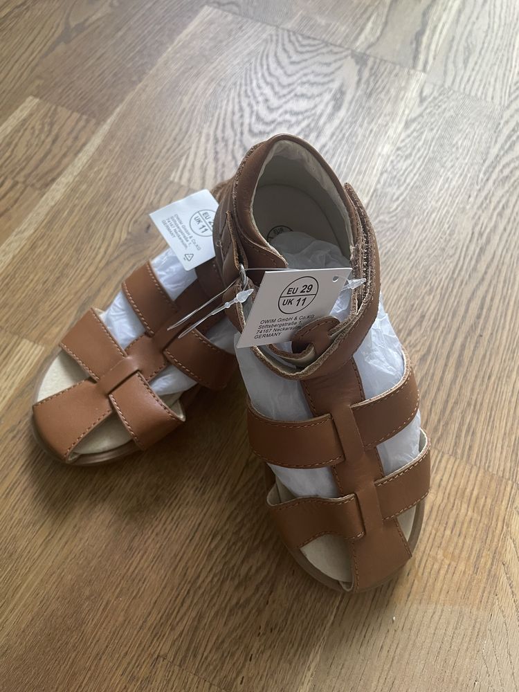 Buty - sandały dziecięce ze skóry 29 NOWE