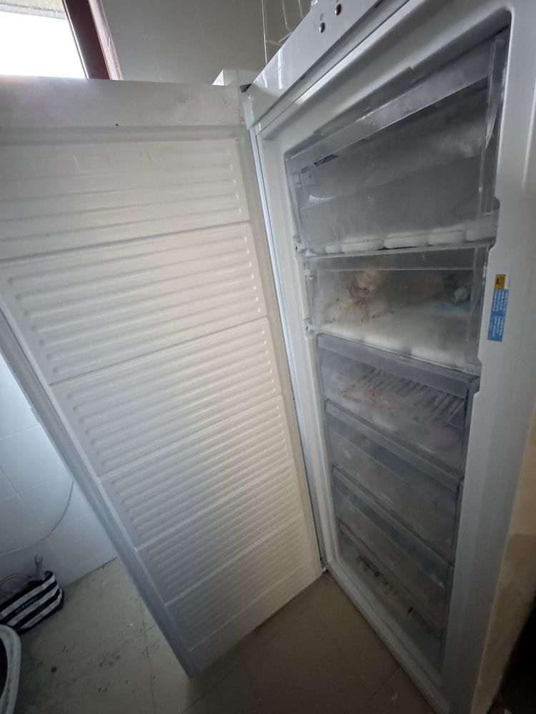 Zamrażarka Indesit u16 1 w.1