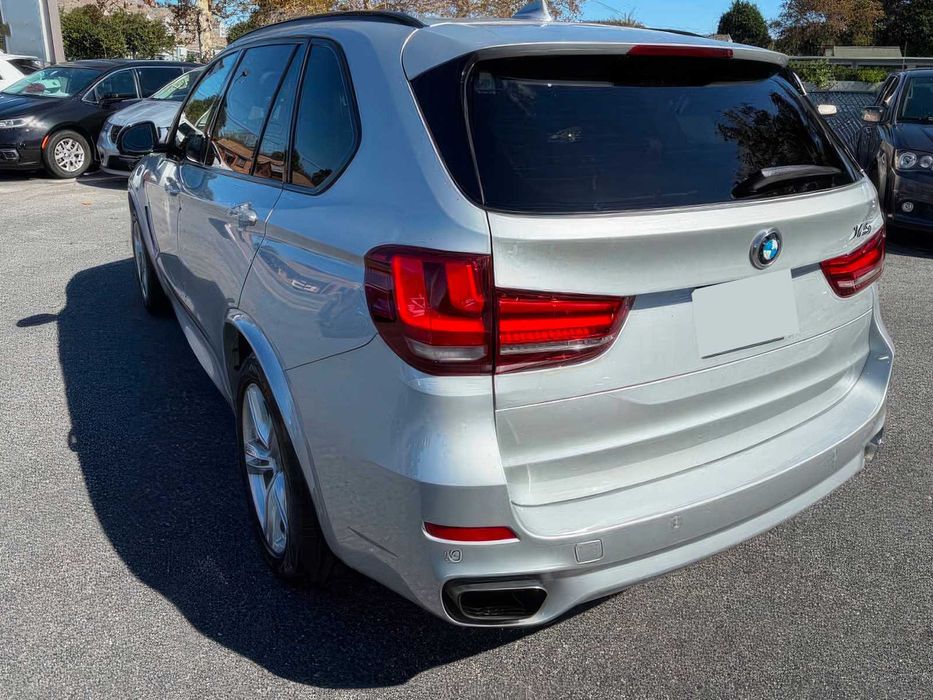 BMW X5 xDrive35i      2016