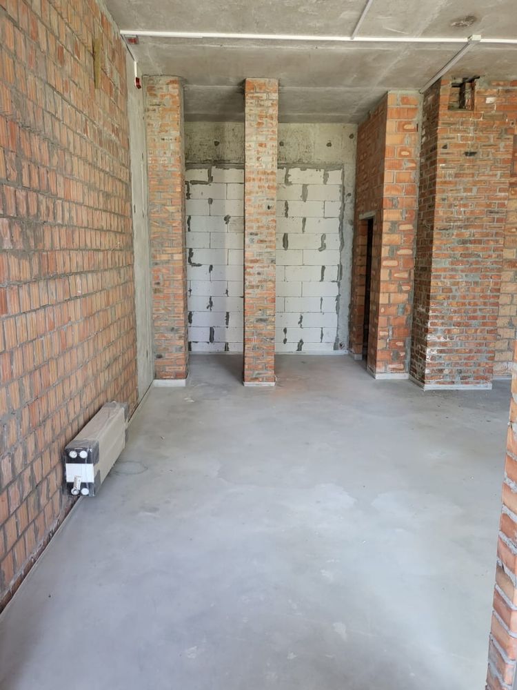 Фасадне приміщення 48.8 м², м. Київ ,Оболонський район