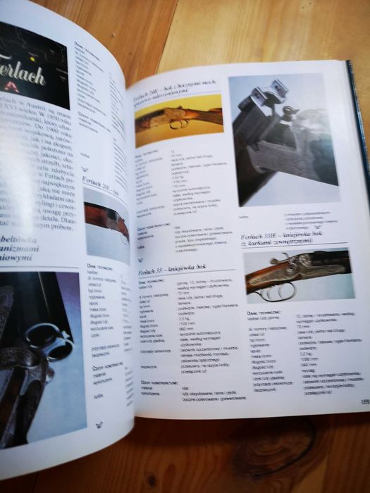 A. E. Hartink Encyklopedia strzelb i innej broni myśliwskiej