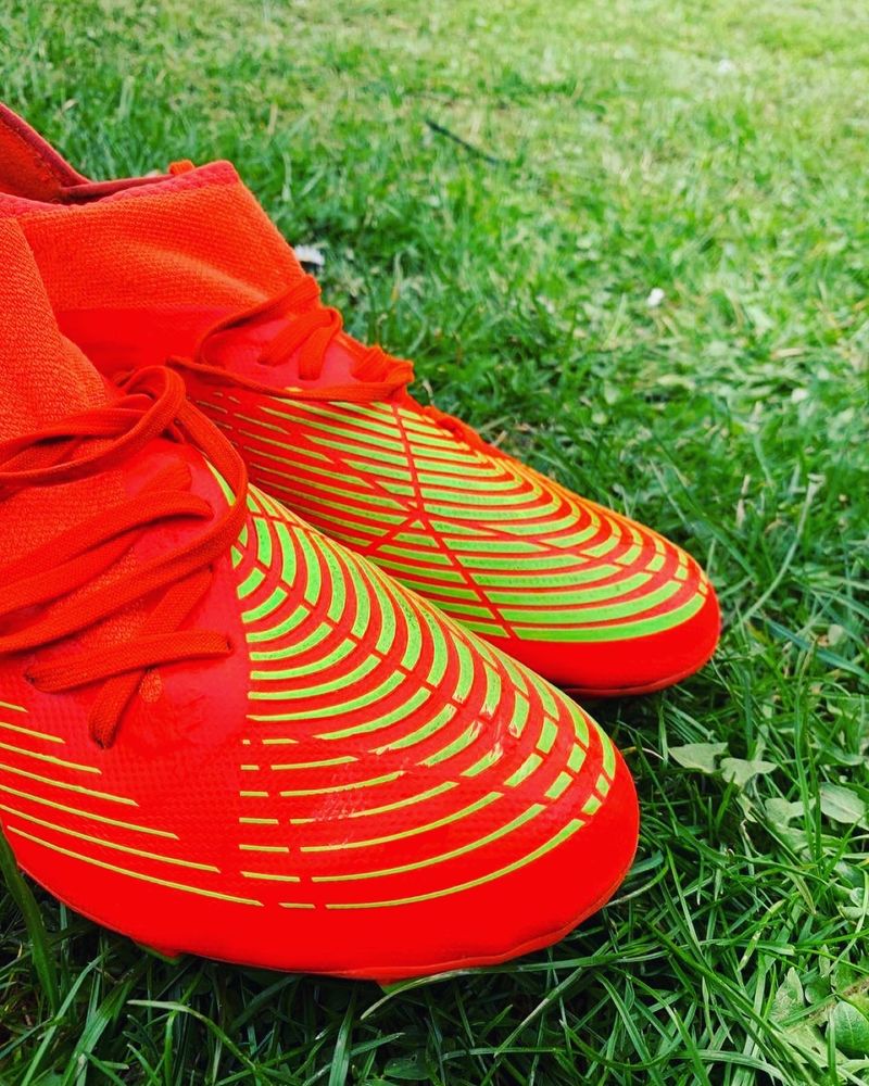 Професійні бутси adidas Predator Edge.2 FG