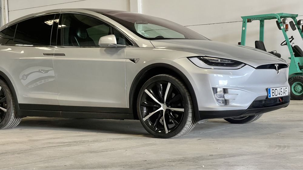 Tesla Model X 100D com iva