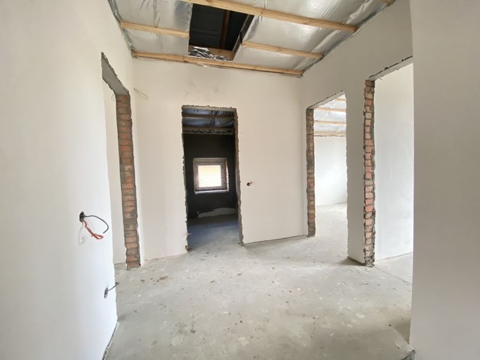 Будинок 130 м.кв з чистовими та кумунікаціями