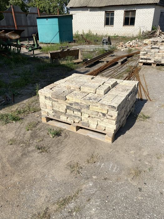 Вогнетривкий кирпич б/у на поддонах