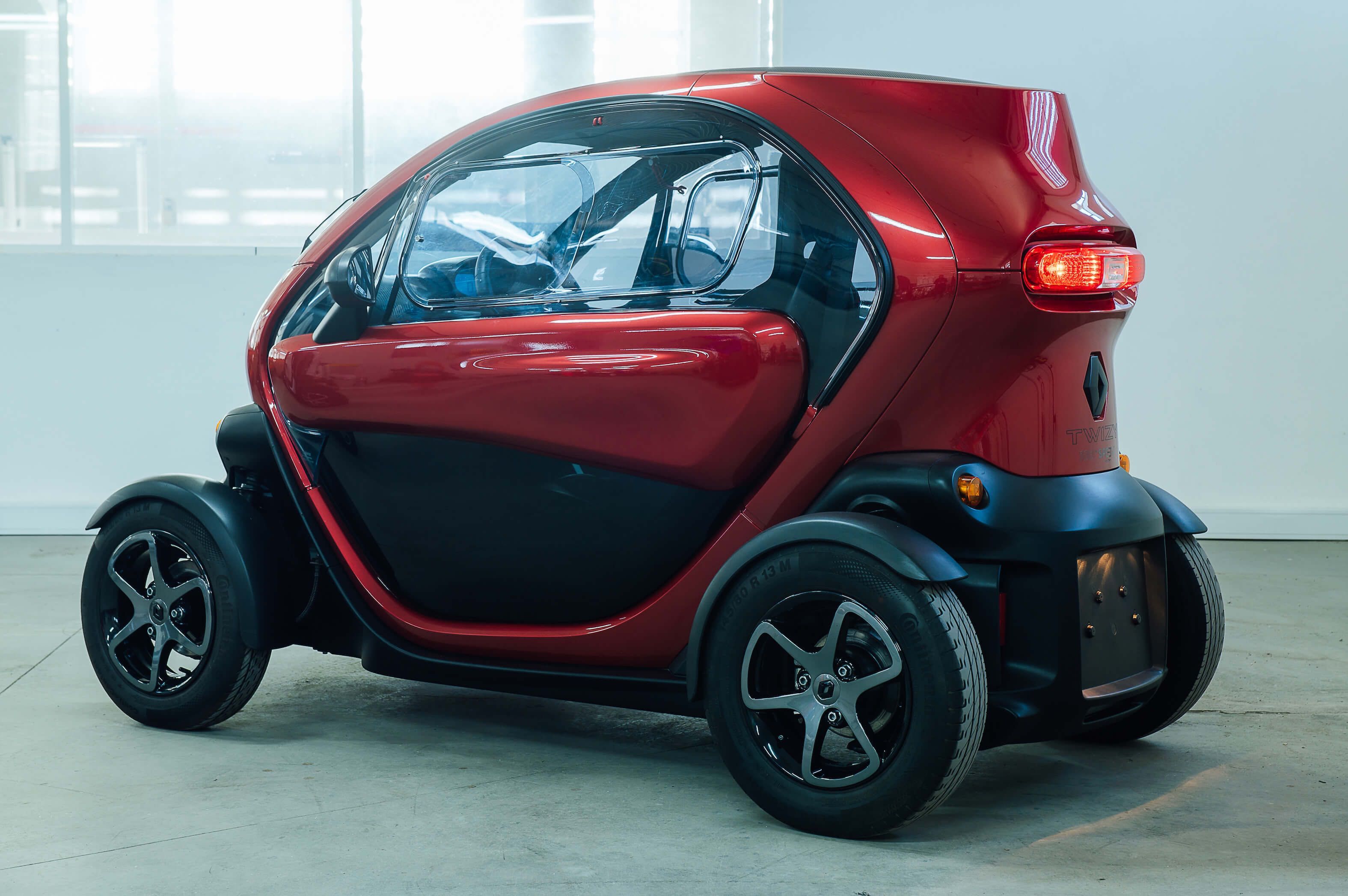 Twizy 100bySPEEV