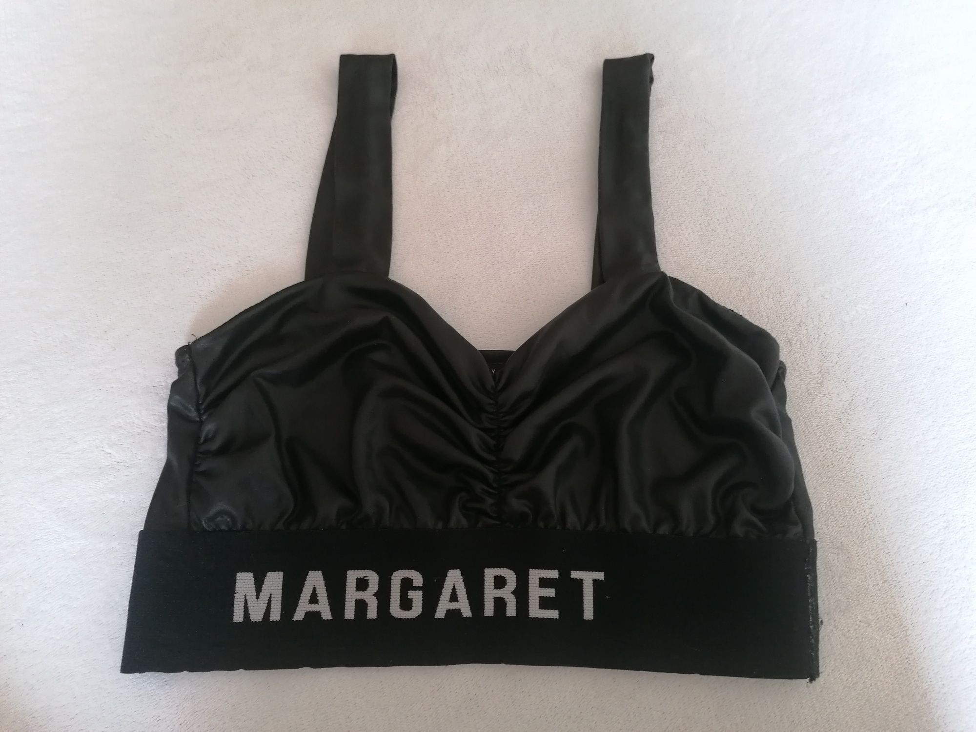 Top od Margaret super!