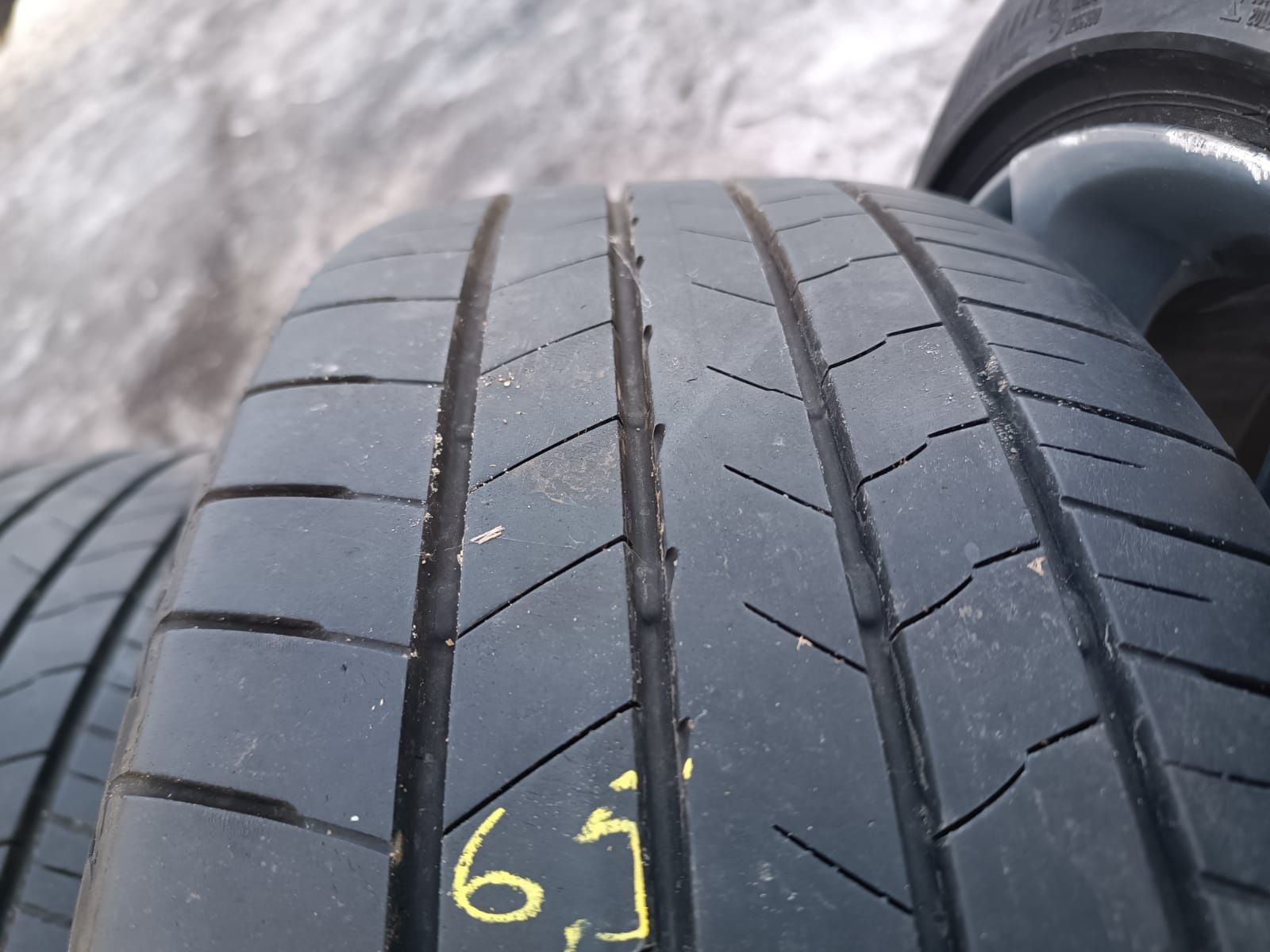 Opony letnie 245/45/20 99V RunFlat 2018r bieżnik 6,5mm Bridgestone