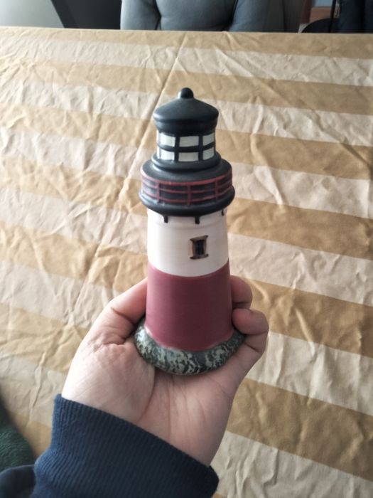 Vendo saleiro em forma de farol urgência