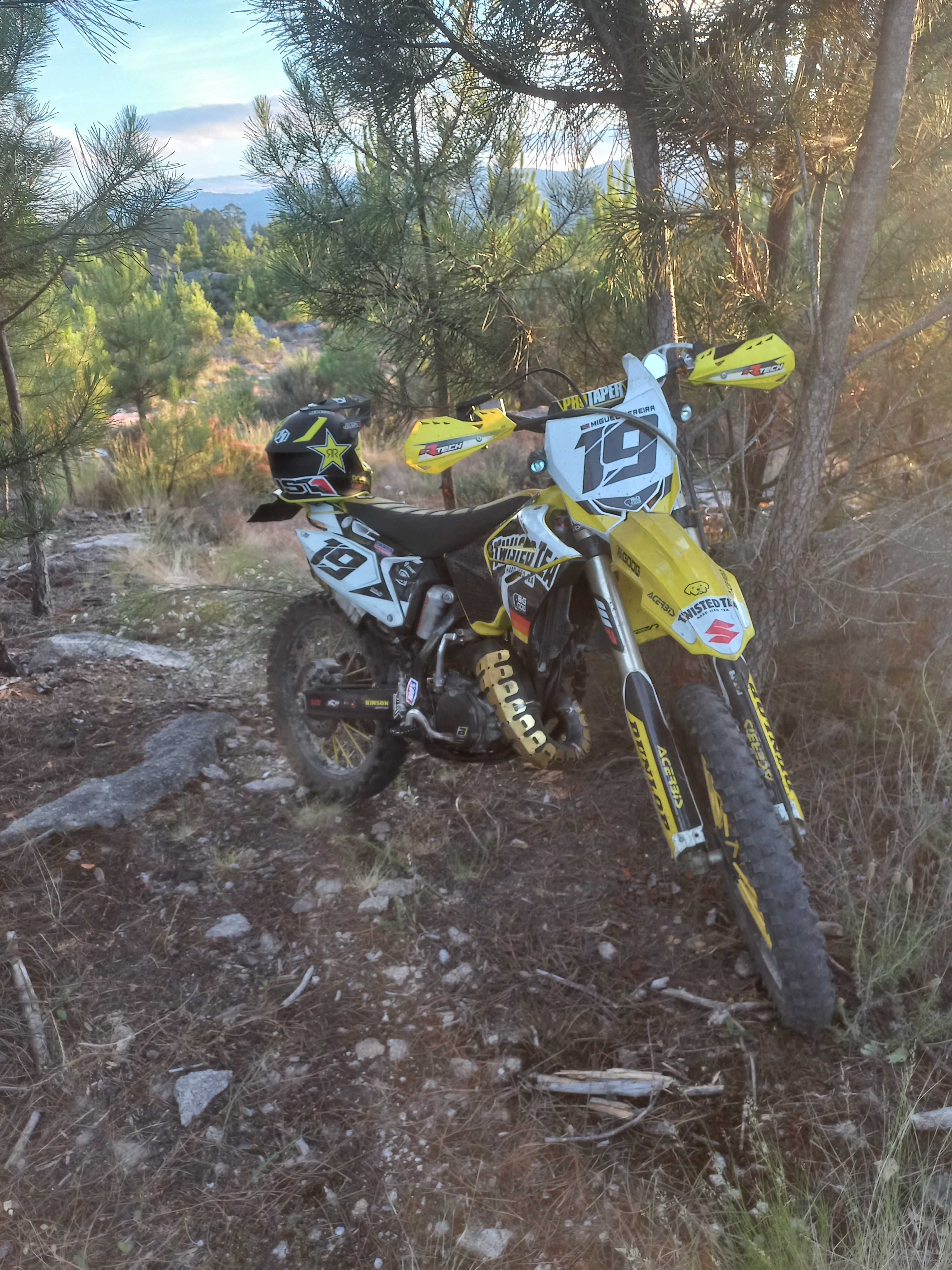 SUZUKI RM 125 MATRICULADA