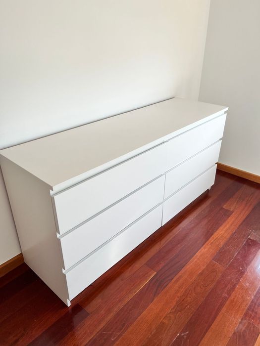 Cómoda branca, 6 gavetas