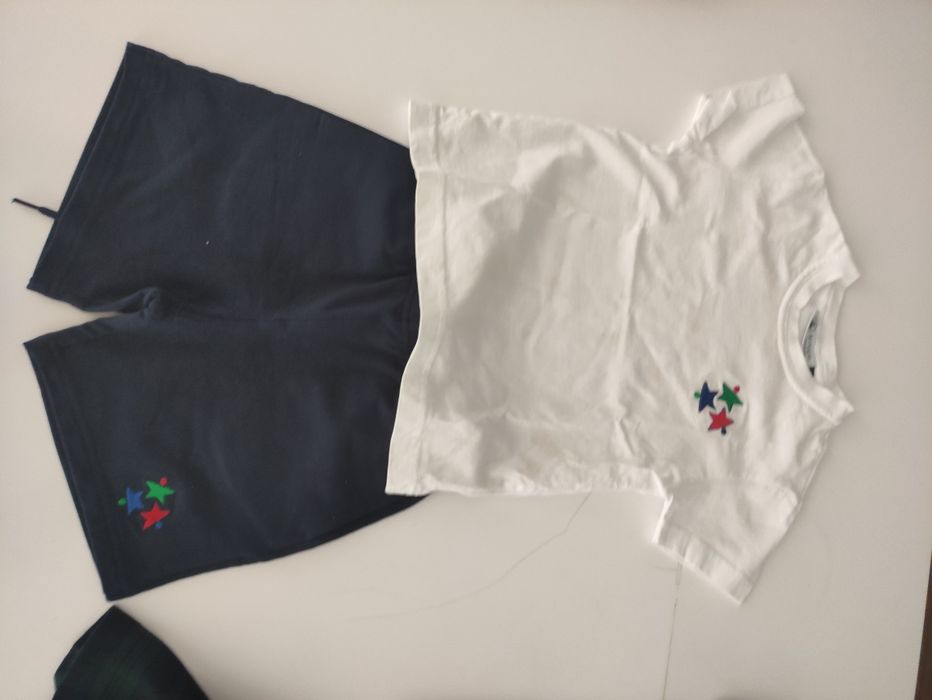 Roupa colégio CLIB