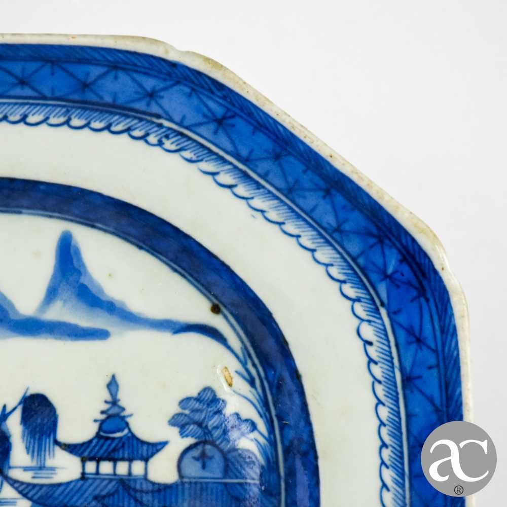 Travessa porcelana da China, Cantão, período Qianlong, séc. XVIII N2