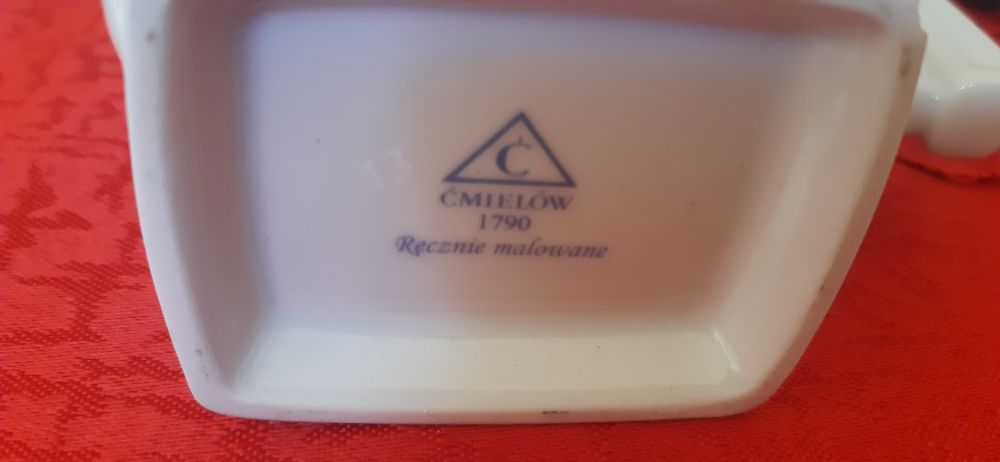Ćmielów Porcelana zdobiona motywem Godła z Orzełkiem