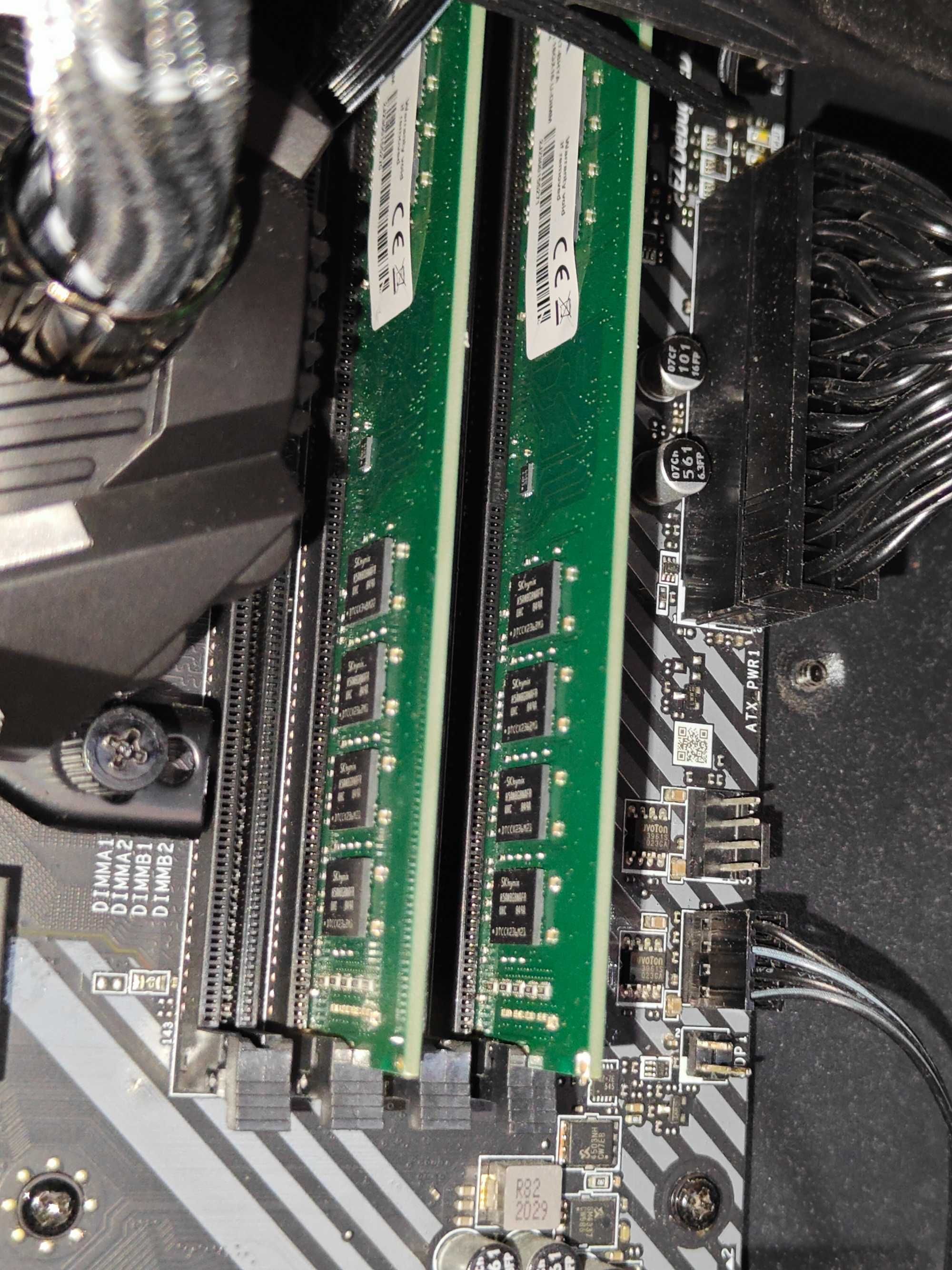 Intel core I7 10700F + MSI B460M Bazooka + 32 GB RAM
