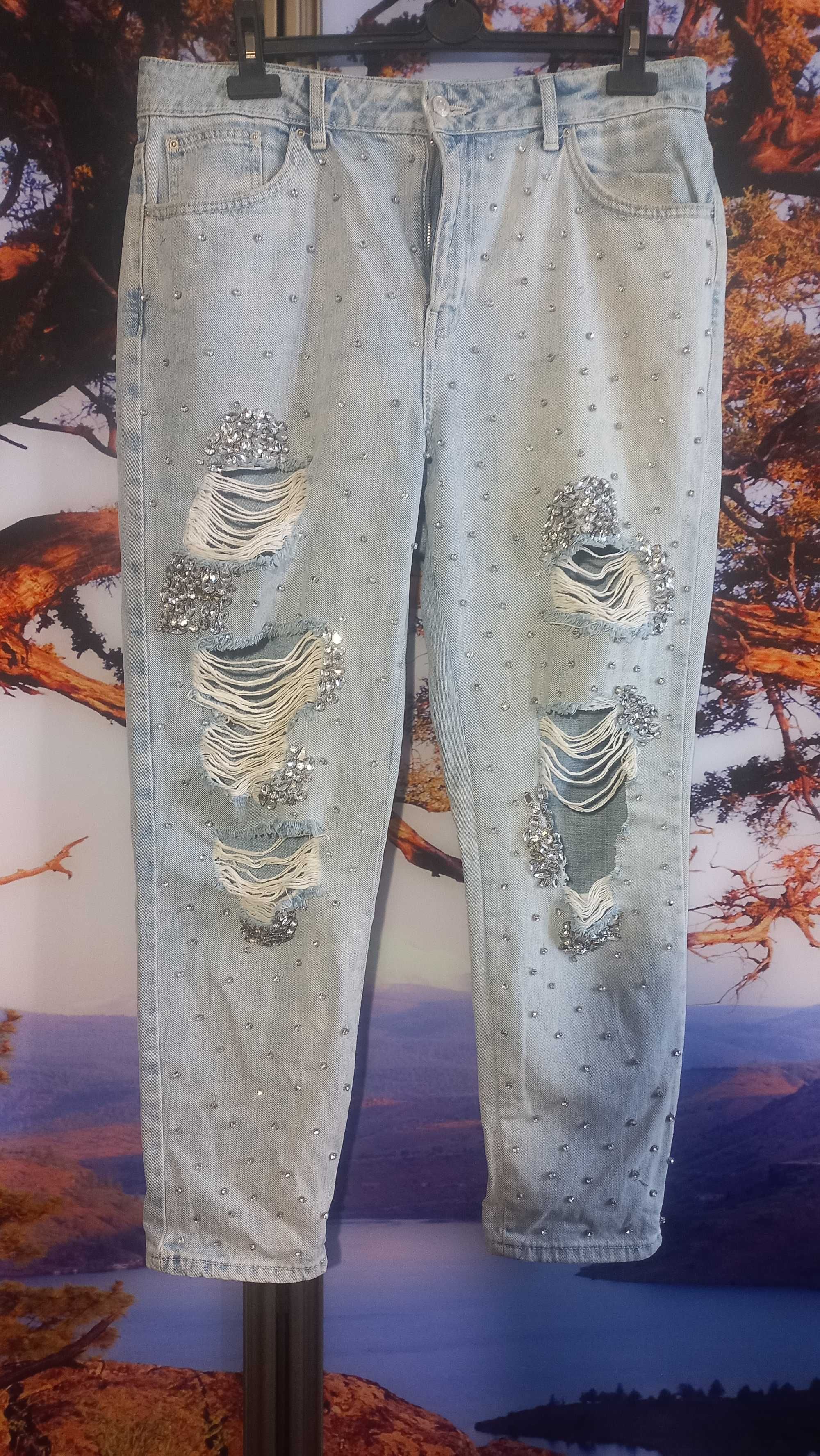 Шикарные брендовые джинсы Мом со стразами Topshop L-XL