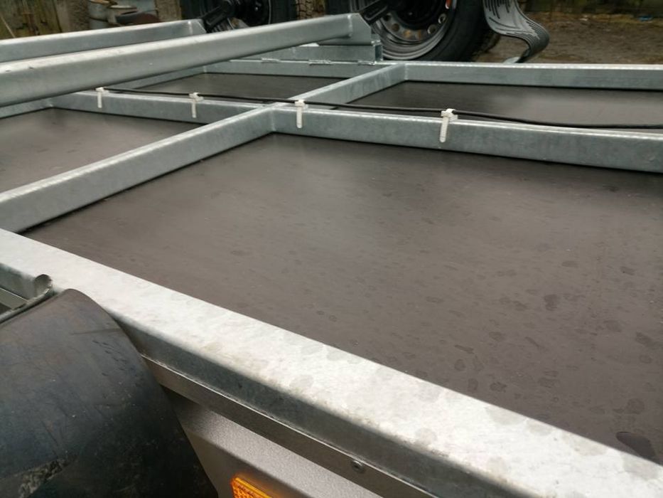 Rydwan 270x130 Przyczepa samochodowa Przyczepka 2 osie rama spawana