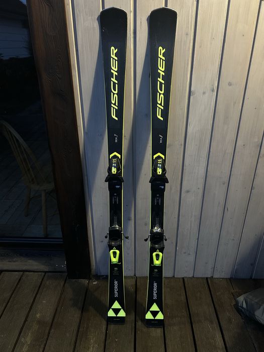 Fischer  rc4 narty 155