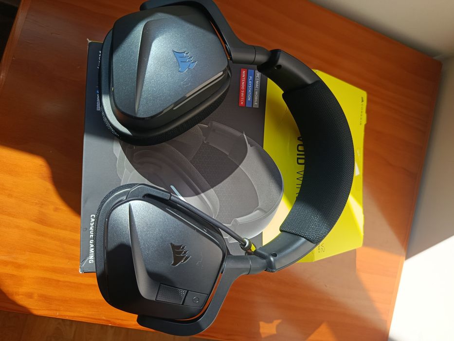 Headset corsair void wireless v2