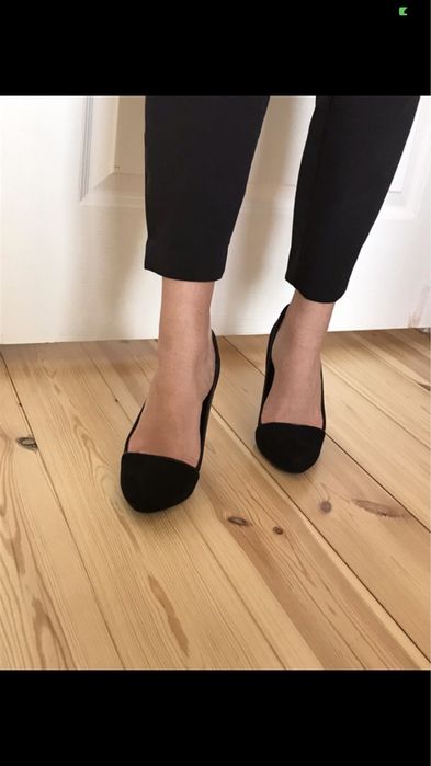 Szpilki czarne stradivarius 37