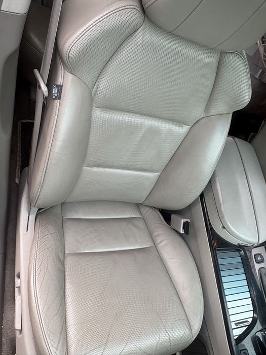 Продам Acura MDX