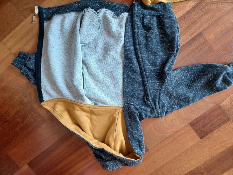 Zestaw dresowy rozm 80 dla chłopca