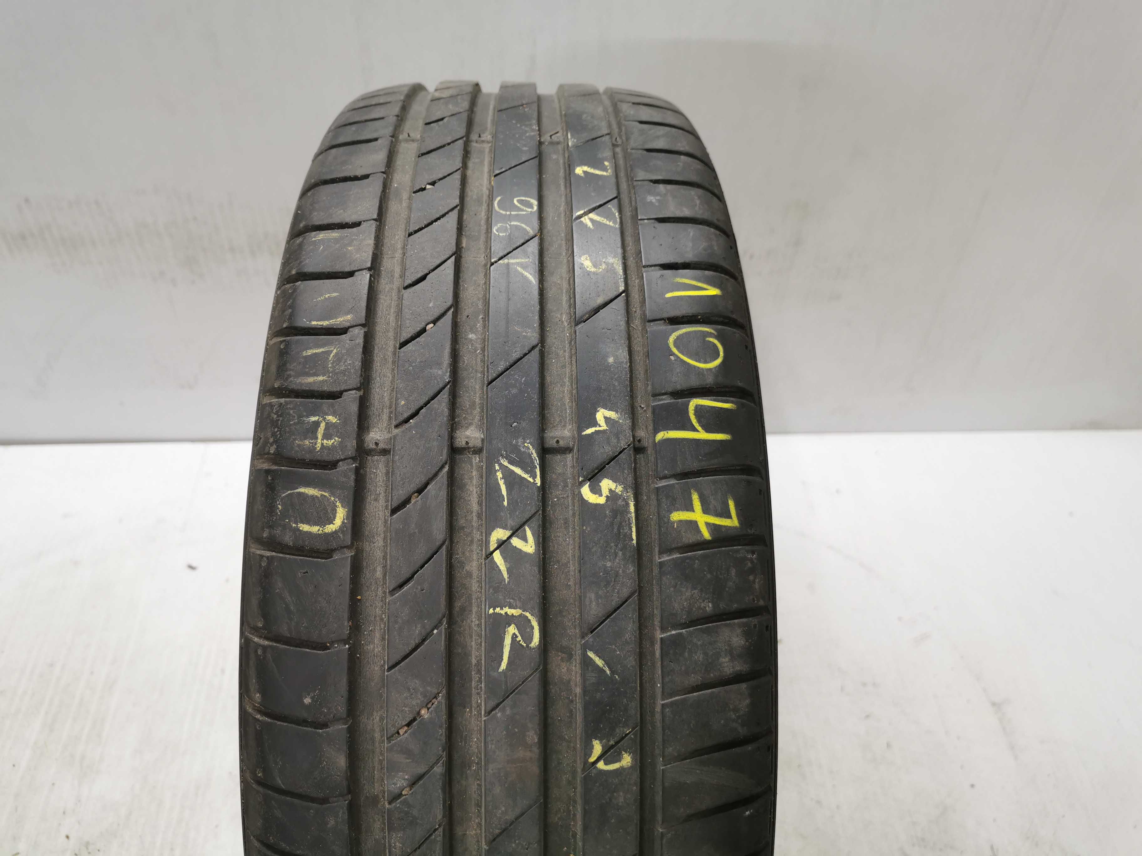 1x Kumho Ecsta PS71 225/45r19 96Y 2022r 7mm XL Rant N1047