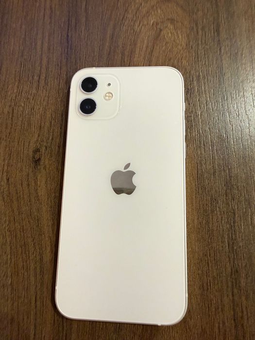 iPhone 12 64 GB Biały